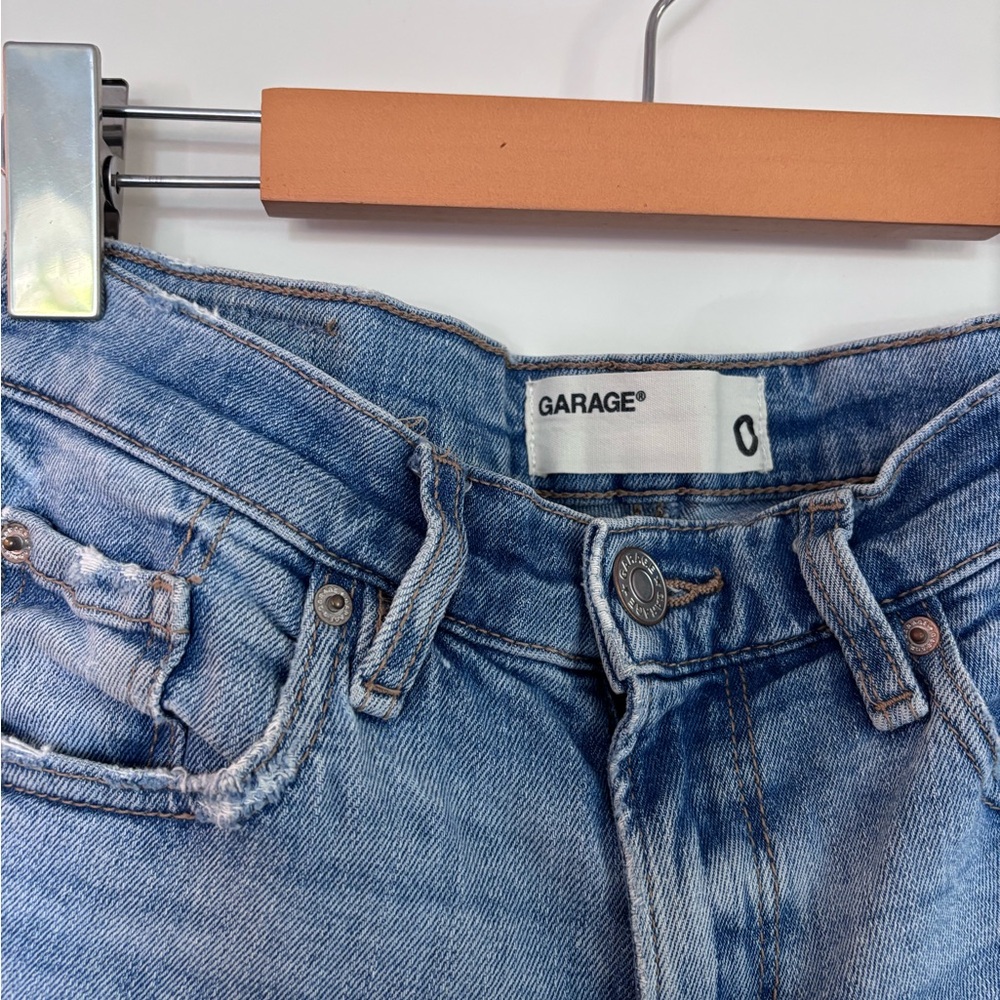 2/$10 Garage distressed ankle straight jeans